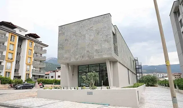 Faik Kaplan Kütüphanesi ve Kitap Kafe çok yakında hizmete açılıyor
