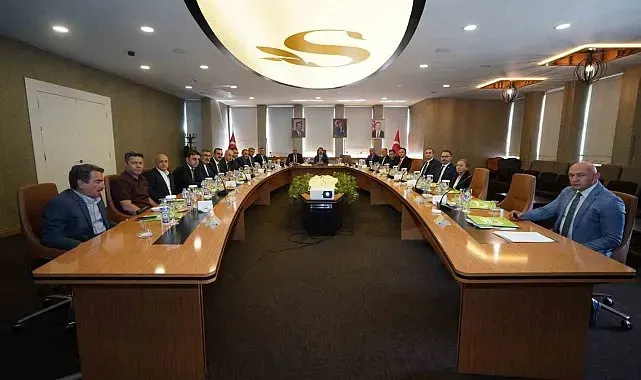 İstihdam ve mesleki eğitim zirvesi