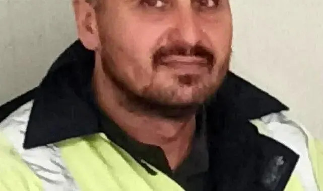 Üzerine konteyner devrilen işçi öldü