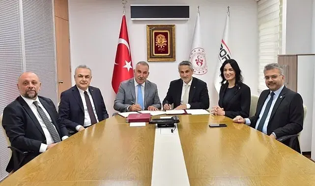 Aydın'ın spor yatırımları için imzalar atıldı