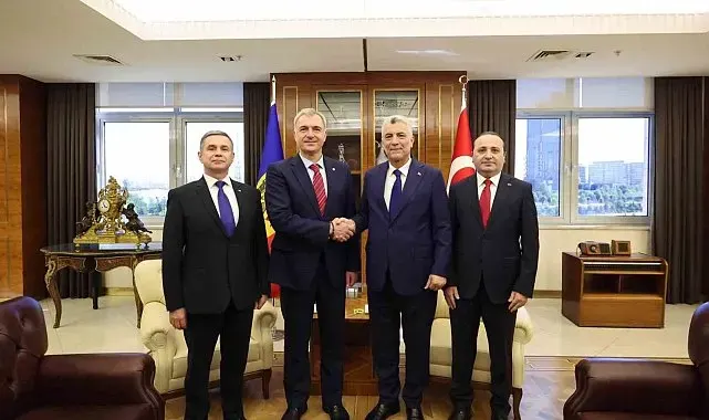 Bakan Bolat, Moldova Başbakan Yardımcısı Osmochescu'yu ağırladı: İkili ticaret ve savunma sanayi görüşüldü