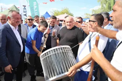 Körfez’de 31. Kadırga Şenliği Coşkusu: Binlerce Karadenizli Birlik ve Beraberlik İçinde Buluştu
