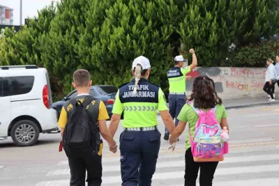 Ankara'da Yeni Eğitim-Öğretim Yılı İçin Jandarmadan Kapsamlı Güvenlik ve Trafik Önlemleri
