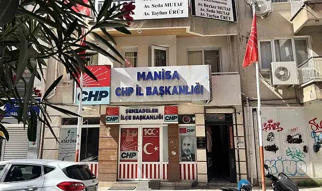 Manisa CHP İl Başkanlığı'nda kavga: 1 yaralı