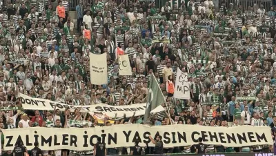 Bursaspor Taraftarından Kızılyıldız'a Srebrenitsa Tepkisi