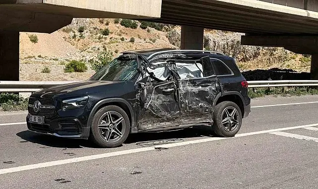 Adana'da cip ile tanker çarpıştı: 2 yaralı