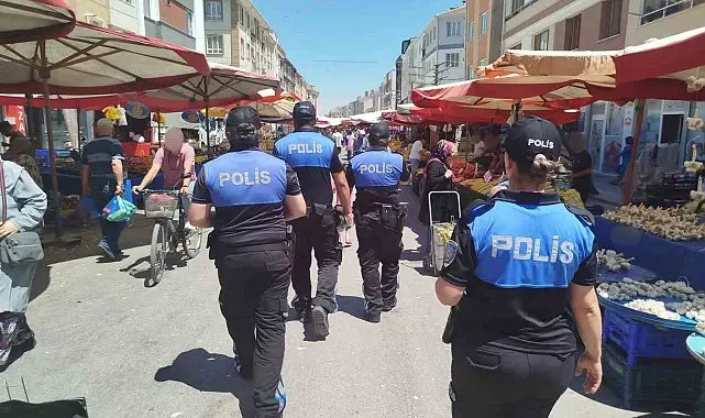 Eskişehir'de polis vatandaşları hırsızlık ve dolandırıcılık olaylarına karşı bilgilendirdi