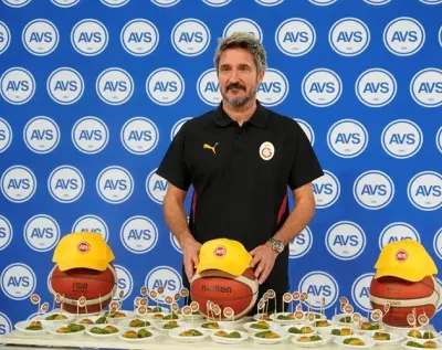 Gianmarco Pozzecco'dan iddialı sözler: 'Basketbol Şampiyonlar Ligi’ni kazanmak istiyoruz