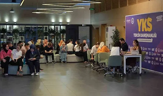 Yıldırım Belediyesi üniversite tercih sürecinde gençlerin yanında