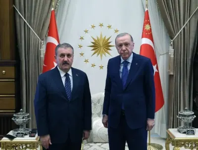 Cumhurbaşkanı Erdoğan, BBP Lideri Destici ile Külliye'de Bir Araya Geldi