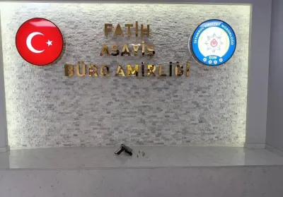Fatih’te Bekçilerden Kritik Yakalama: İş Yeri Fotoğraflayan İki Şüpheliye Gözaltı