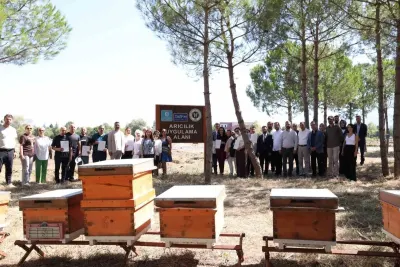 Tarım Akademisi'nde Bilimsel Üretim Eğitimi Alan Yeni Mezunlar Sertifikalarını Aldı