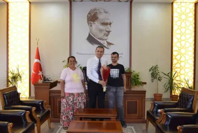 Görme Engelli Özcan Şaylı'nın Büyük Başarısı: Üniversiteyi Kazandı