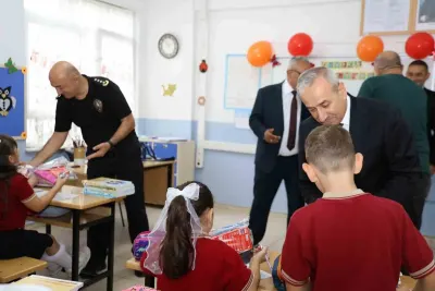Polis Emeklileri Derneğinden Karabük'te Öğrencilere Okul Desteği