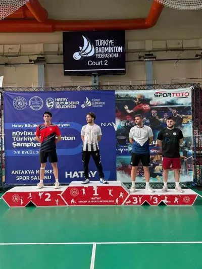 Kayserili Badmintoncular Hatay'dan Madalyalarla Döndü