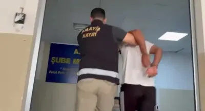 Antakya’da 9 Yıl Hapis Cezasıyla Aranan Cezaevi Firarisi Polis Operasyonuyla Yakalandı
