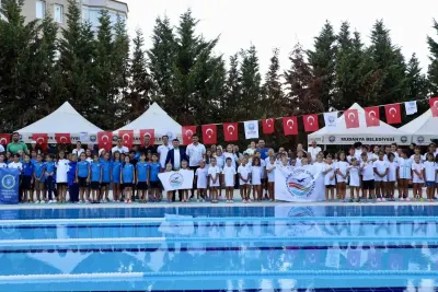 Mudanya Belediyesporlu Minik Yüzücülerden Madalya Yağmuru