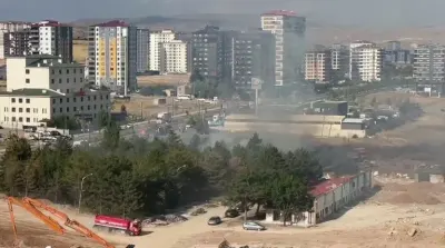 Sivas'ta Akaryakıt İstasyonu Yanındaki Yangın Panik Yarattı