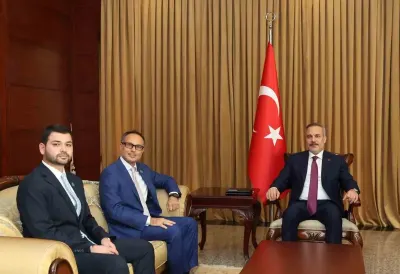 Bakan Hakan Fidan, Bakü Ziyaretinde TÜRKPA Genel Sekreteri Hasan ile Görüştü