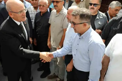 Hazine ve Maliye Bakanı Mehmet Şimşek Aksaray’da Temaslarda Bulundu