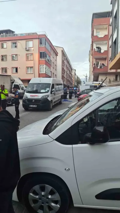 Esenyurt'ta Yürek Yakan Kaza: Servis Minibüsünün Çarptığı 6 Yaşındaki Çocuk Hayatını Kaybetti