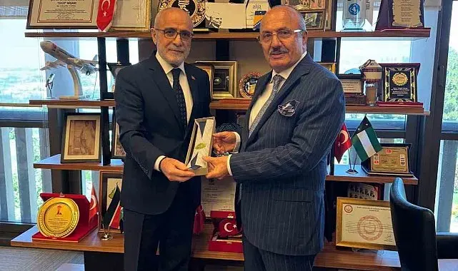 Başkan Arslan, Cumhurbaşkanı Başdanışmanı Topçu'yu festivale davet etti