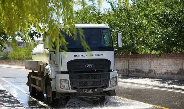 Battalgazi'de temizlik ve pazar denetimleri sürüyor