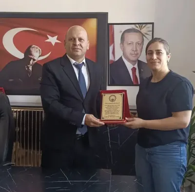 Almanya'dan Çermik'e Gönül Köprüsü: Hayırseverden Yüzlerce Öğrenciye Kırtasiye Desteği