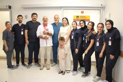 830 Gram Doğan Prematüre Bebek, 144 Günlük Yaşam Mücadelesini Kazandı