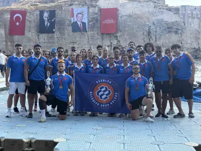 Esenler Belediyesi Spor Kulübü’nden Dragon Bot Yarışları’nda Çifte Kupa Başarısı