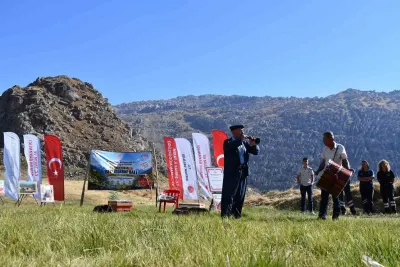 Şırnak Kato Dağı’nda İlk Kez Bal Hasat Şenliği Düzenlendi
