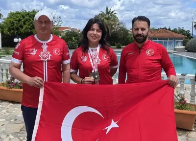 Samsunsporlu Melek Ünlü, Çim Topu Avrupa Şampiyonası'nda Türkiye'yi Temsil Edecek