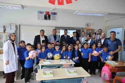 Bilecik Söğüt Belediye Başkanı Ferhat Durgut'tan Yeni Eğitim Yılında Öğrencilere Ziyaret