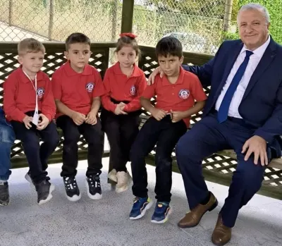 Kütahya Hisarcık'ta Protokolden Minik Öğrencilere Okul Heyecanı Ziyareti