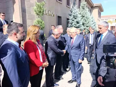 Milli Savunma Bakanı Yaşar Güler Afyonkarahisar'da Temaslarda Bulundu
