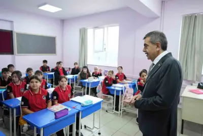 Bakan Yusuf Tekin'den Yalova'da Okul Ziyareti ve Başsağlığı Mesajı