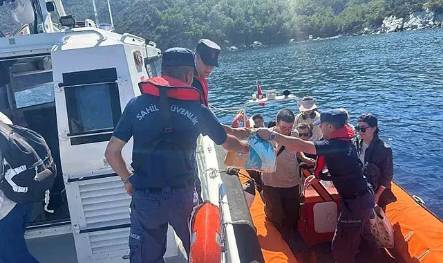 Datça'da 2'si çocuk 19 düzensiz göçmen yakalandı