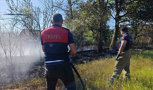 Karabük'te baraka ve ot yangını söndürüldü
