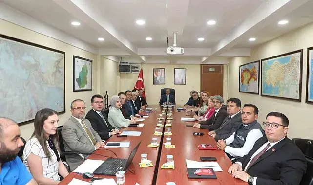 Kars'ta kadına yönelik şiddetle mücadelede güç birliği: 28 bin 766 vatandaşa ulaşıldı