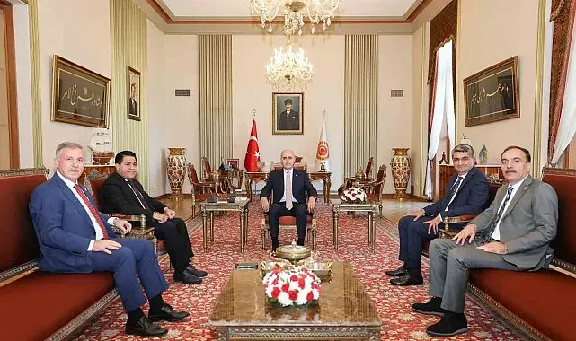 TBMM Başkanı Kurtulmuş, Yeni Yol Partisi heyetiyle görüştü