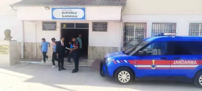 Gaziantep'te Jandarmadan Okul Çevrelerinde Sıkı Güvenlik ve Servis Denetimi