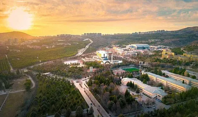 Rektör Göktaş'tan tercih yapacak adaylara çağrı