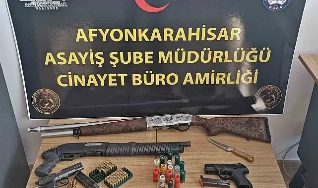 Polis telefon dolandırıcılarının 3 milyonluk oyununu bozdu
