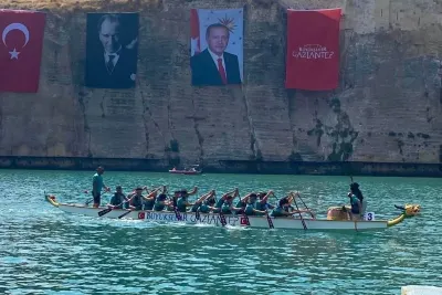 Samsun Büyükşehir Spor Kulübü’nden Dragon Bot Şampiyonası’nda Üç Kupa Gururu