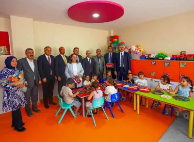 Şehitkamil’de Öğrencilere 202 Bin Kırtasiye Desteği