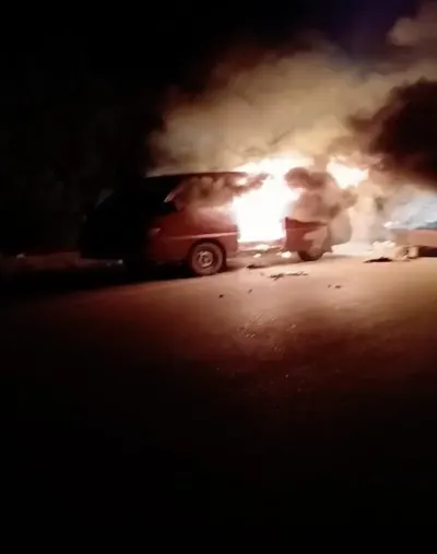 Kastamonu'da Seyir Halindeki Minibüs Alev Alev Yandı