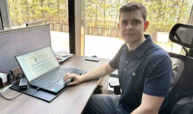 Hem çalıştı hem şampiyon oldu: YKS birincisinden büyük başarı