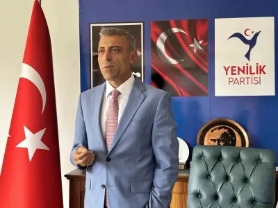 Yenilik Partisi Lideri Öztürk Yılmaz'dan AYM Tepkisi: Eski CHP Alışkanlığı
