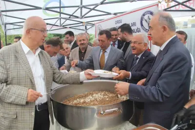Ordu'da Ahilik Haftası Kutlandı: Esnaf ve Protokol Yürüyüşte Buluştu