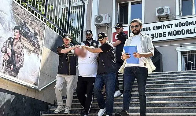 Fatih'te kılık değiştirip 4 kilogram altın vurgunu yapan 2 şüpheli yakalandı